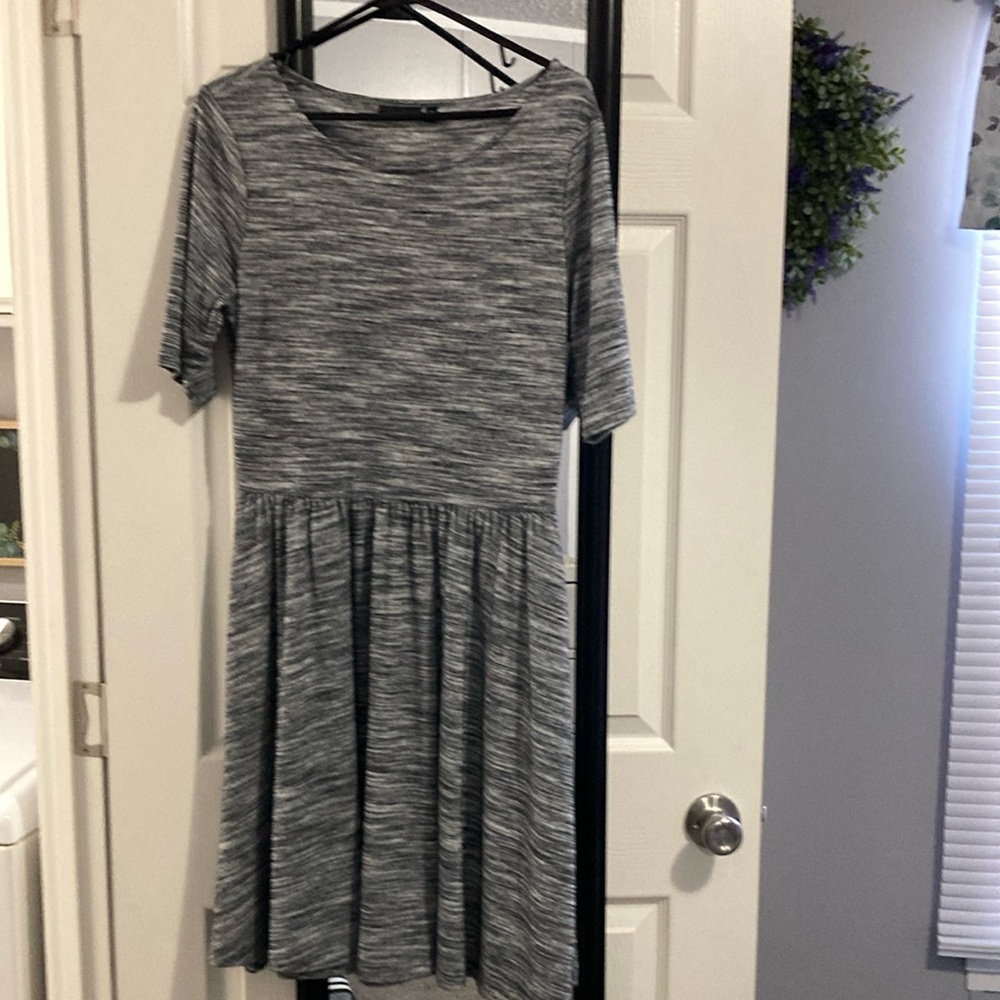Gray Short Sleeve Dress
